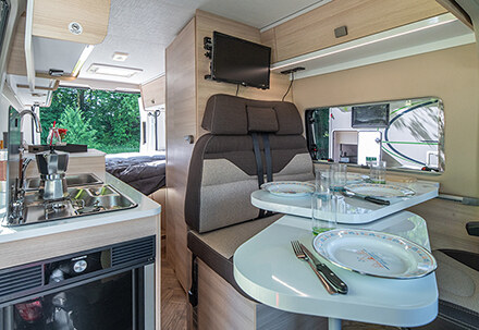 Location de fourgon aménagé 3 places